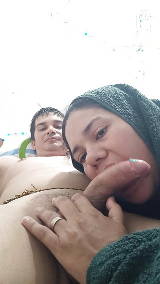 I love sucking a nice big cock