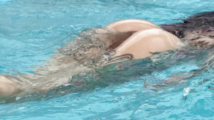 An afternoon by the pool and lots of sex at the best hotel in the city