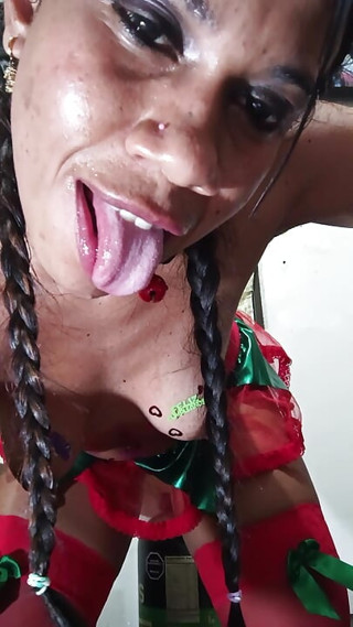 after cum with my  clit need more lovee and ur delicius dick in doublepenetration  make me hard squirt alot honey